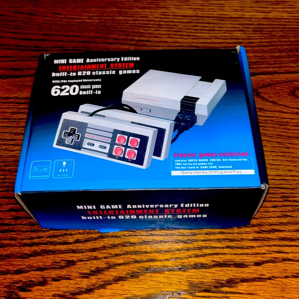Retro Game Console